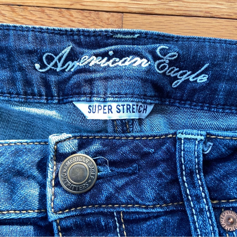 American Eagle Jeans - Picture 2 of 4